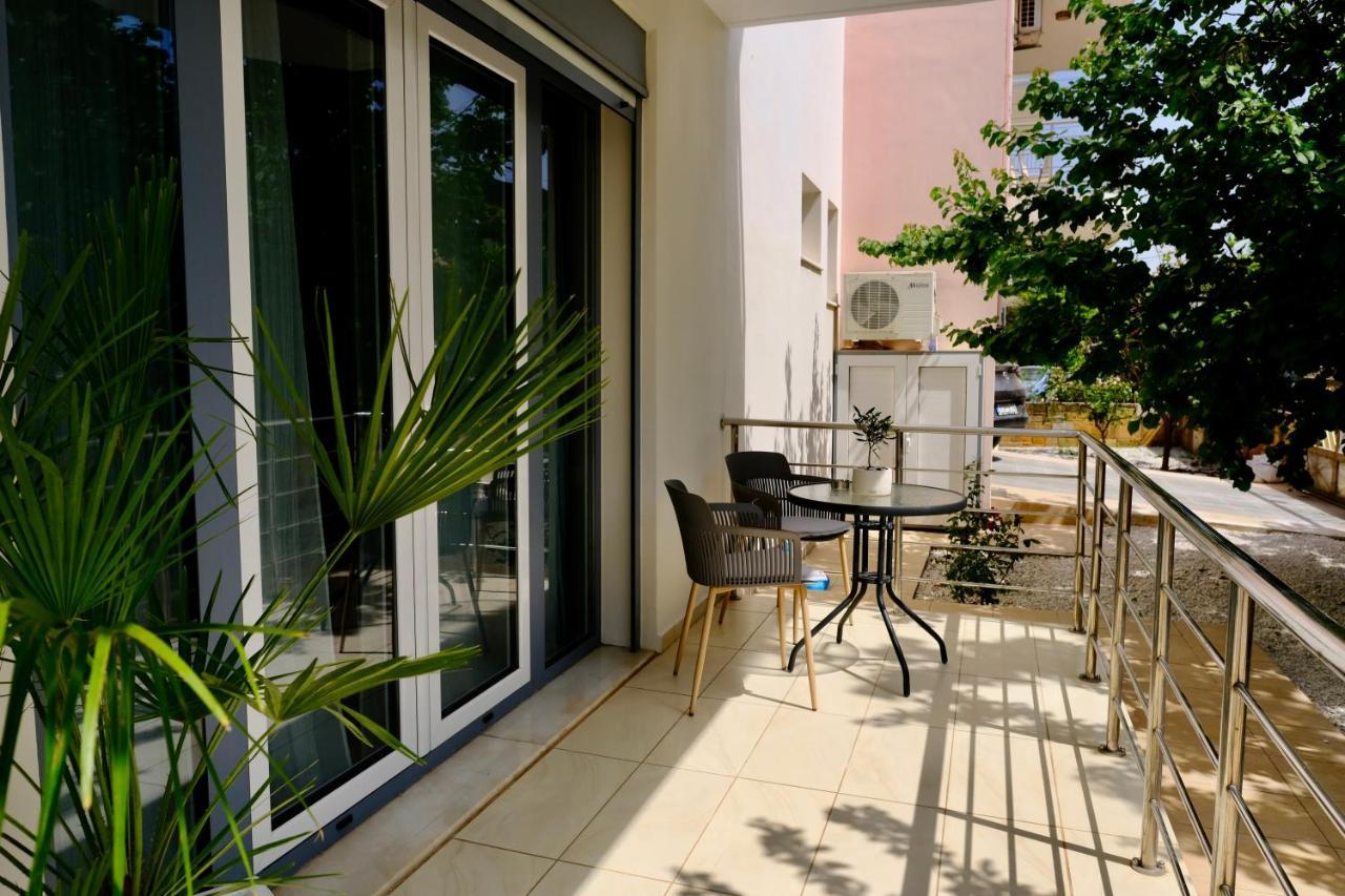 Chania Sweet Ground-Floor Apt エクステリア 写真